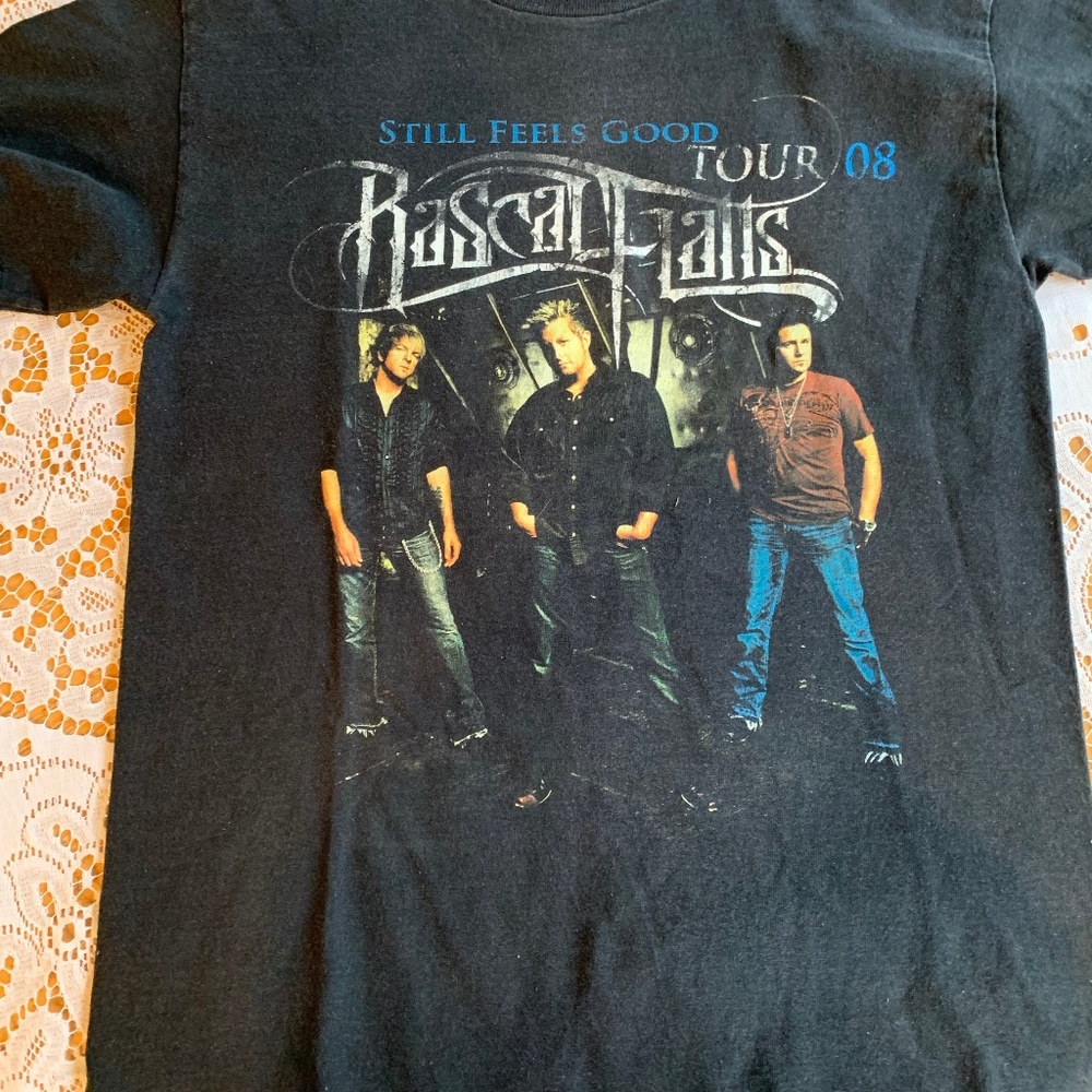 Rascal Flatts Tour 2008 T-shirt. Small